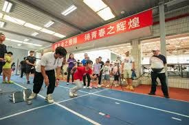 澳超战报：科斯格罗夫双响，九人奥克兰FC2-1惠灵顿凤凰