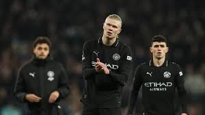 合肥狂风在CBA杯赛中以97-80击败江苏肯帝亚，创NBL首次大胜CBA球队纪录，引发热议。